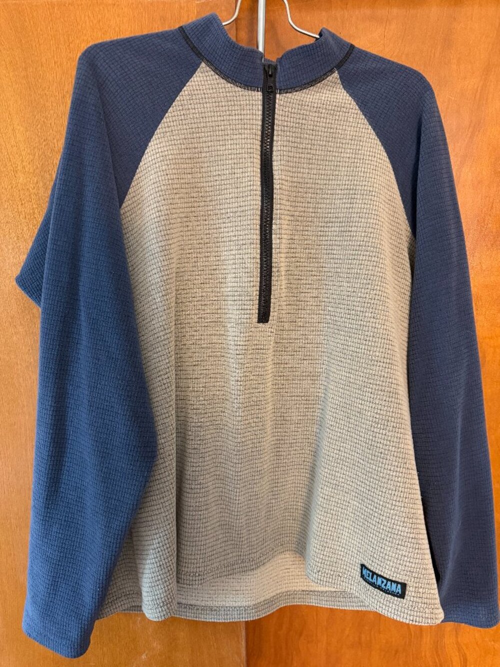 Melanzana Women's XL fleece 1/4 zip pullover